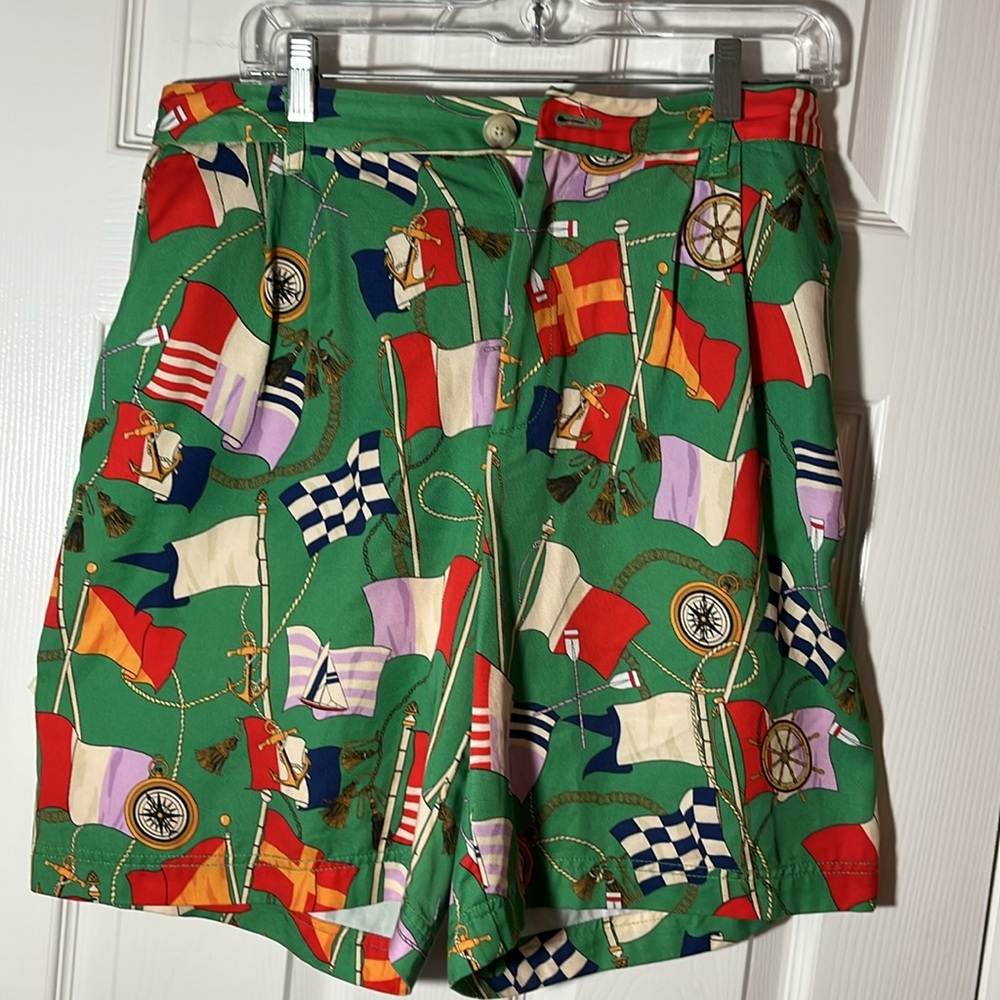 Anthropologie Maeve Printed Bermuda Shorts green nautical flags pockets sz 10